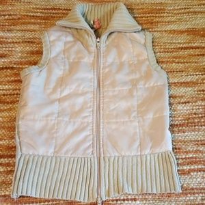Girls 10 12 sweater vest khaki